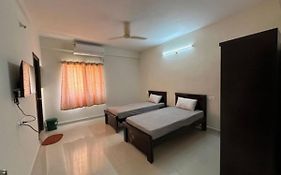 Ss Happy Home'S Pg/Paying Guest